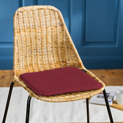 Sitzkissen AVARO Form 47 35 x 35 cm weinrot