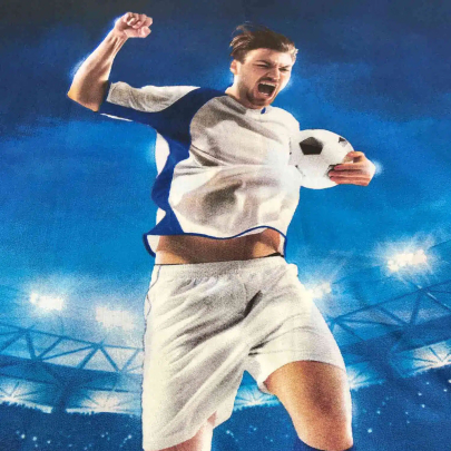 HERDING Young Collection Fußball Wende-Bettwäsche Fallrückzieher 135 x 200 cm / 80 x 80 cm